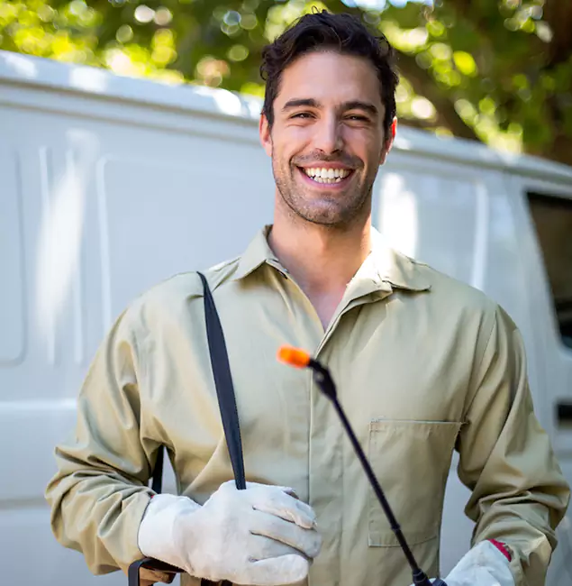 Why Lehigh Acres Homeowners Trust Lehigh Acres Pest Control Pro for Flea and Tick Treatment?